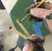 malba stetcom na drevene palicky